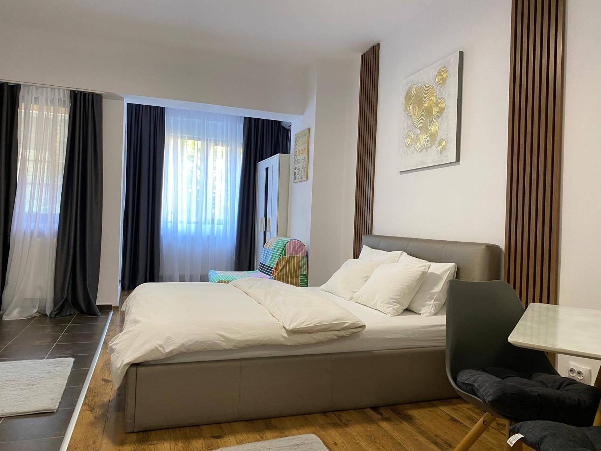 Central Studio Bucharest בוקרשט מראה חיצוני תמונה